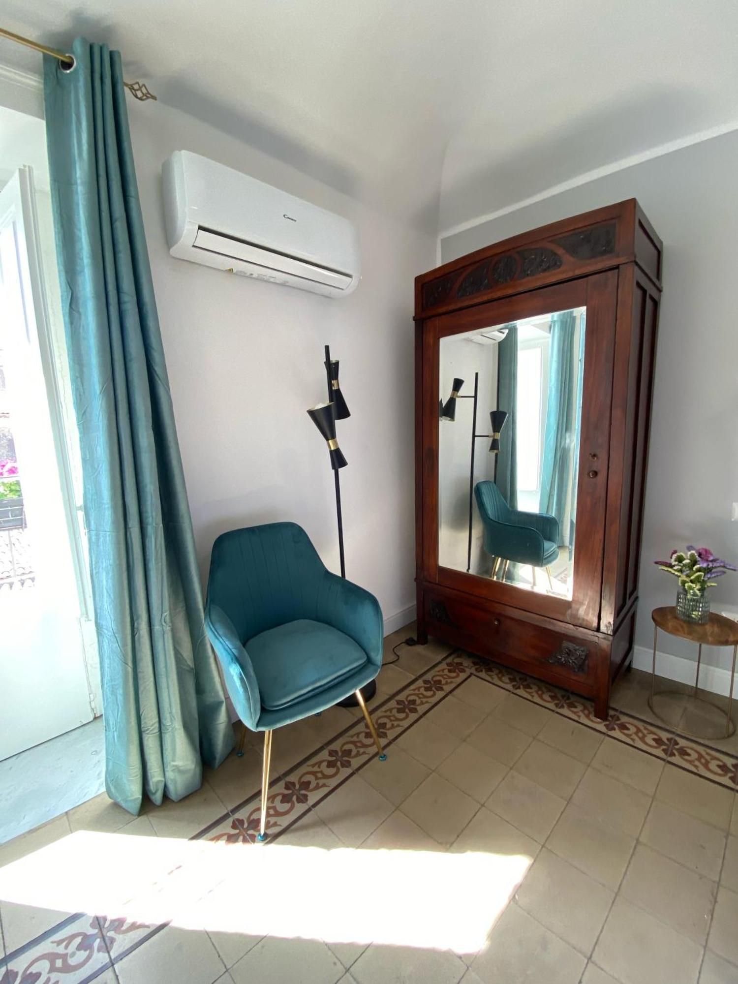 Dimora Dei Minoriti Bed & Breakfast Catania Ngoại thất bức ảnh