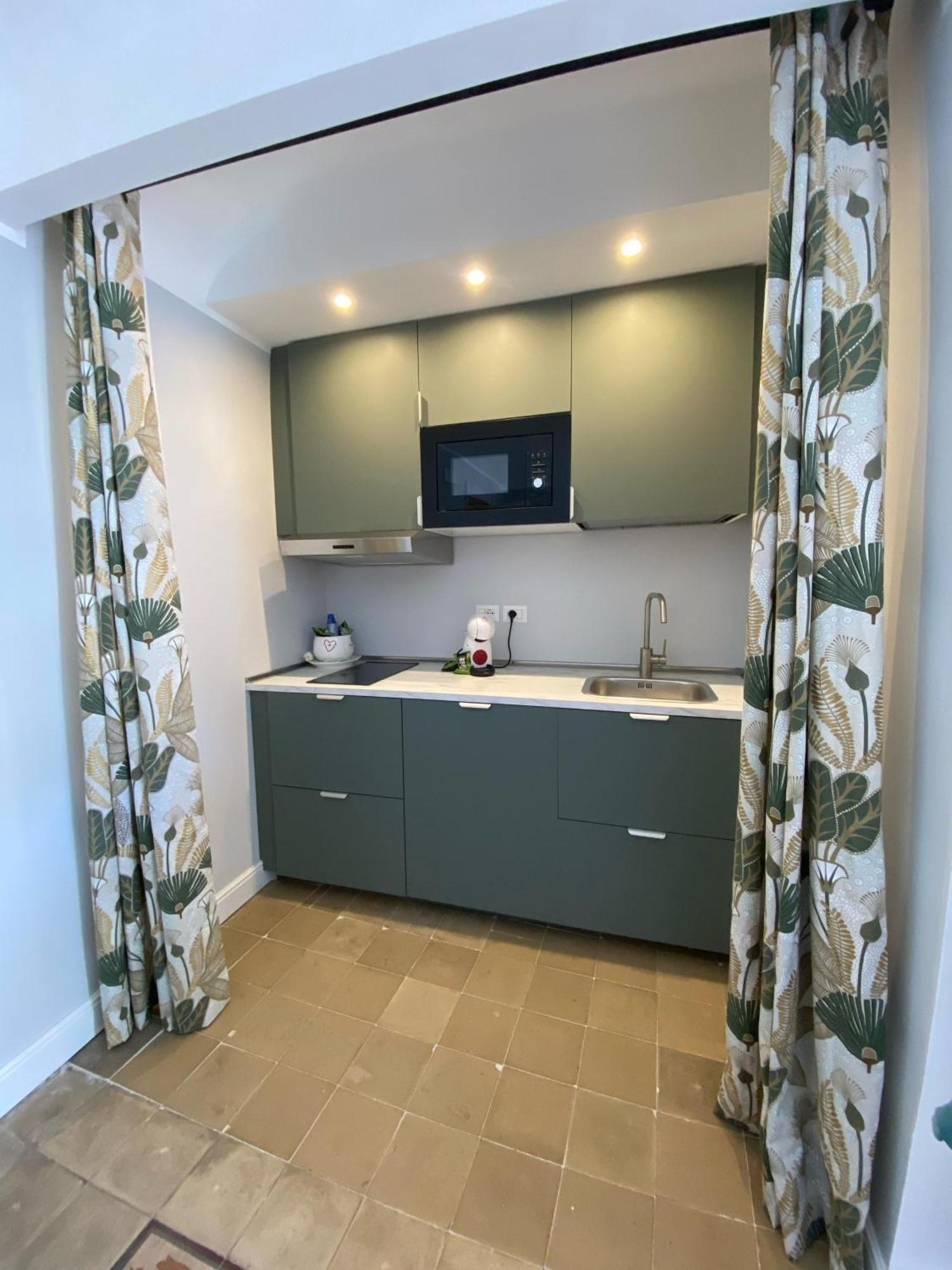 Dimora Dei Minoriti Bed & Breakfast Catania Ngoại thất bức ảnh