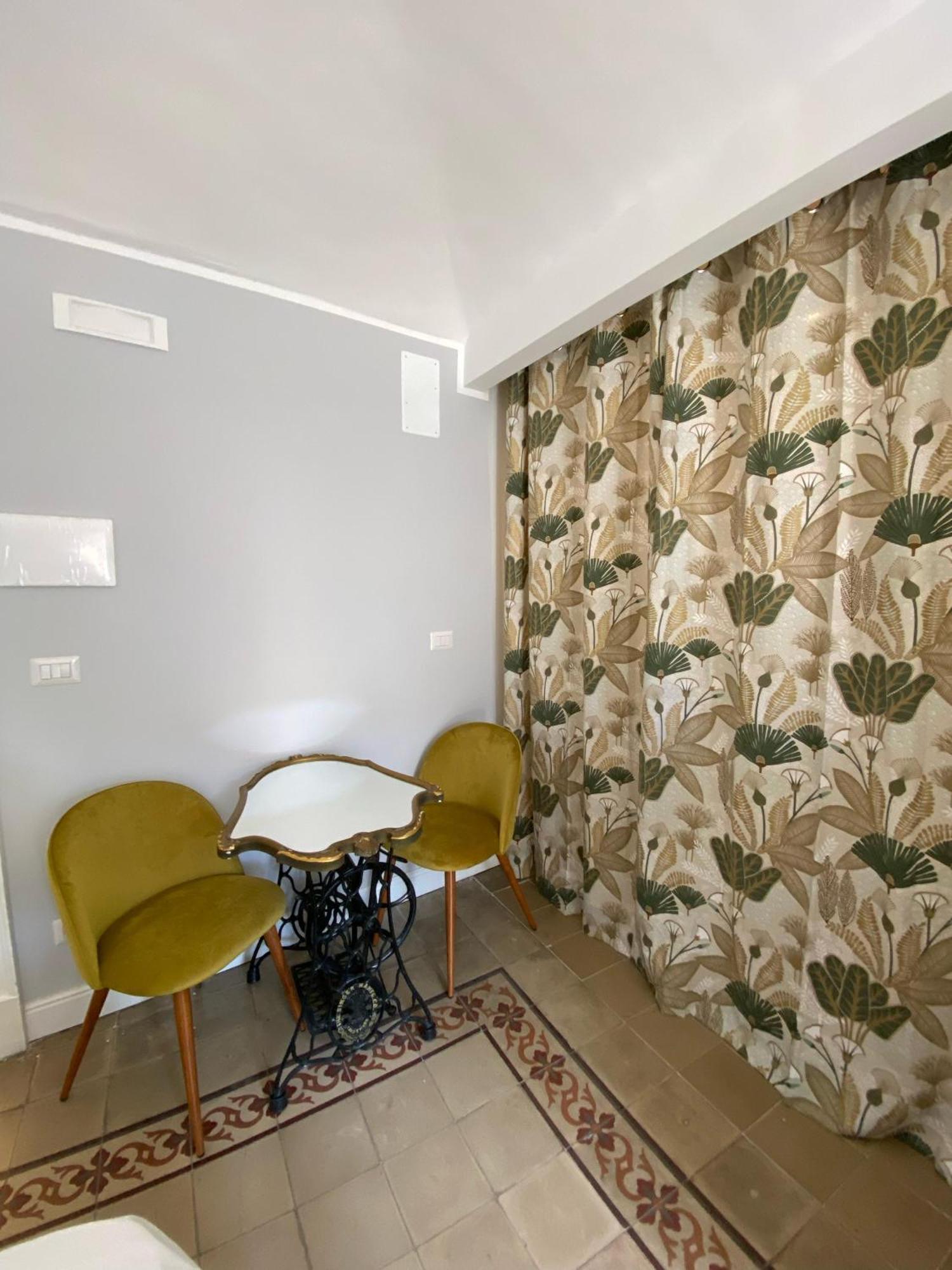 Dimora Dei Minoriti Bed & Breakfast Catania Ngoại thất bức ảnh