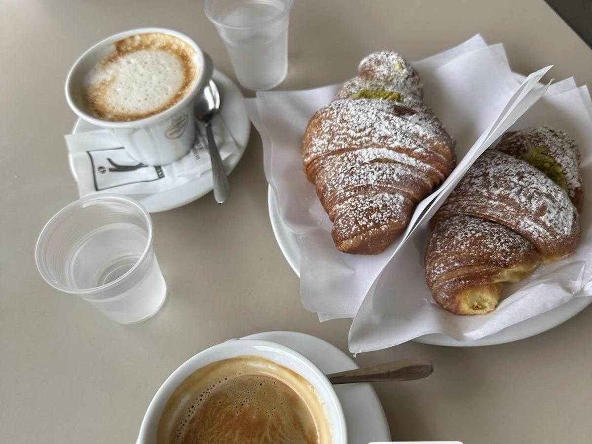 Dimora Dei Minoriti Bed & Breakfast Catania Ngoại thất bức ảnh